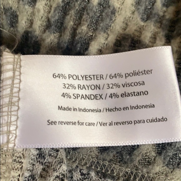 *️⃣ PEACE PEARLS TOP ( SMALL )*️⃣ - Picture 8 of 8